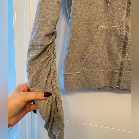 Lululemon reversible hoodie - Picture 3 of 4
